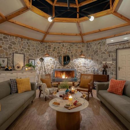 דהראדון Lohonostays Ivy Cottage מראה חיצוני תמונה