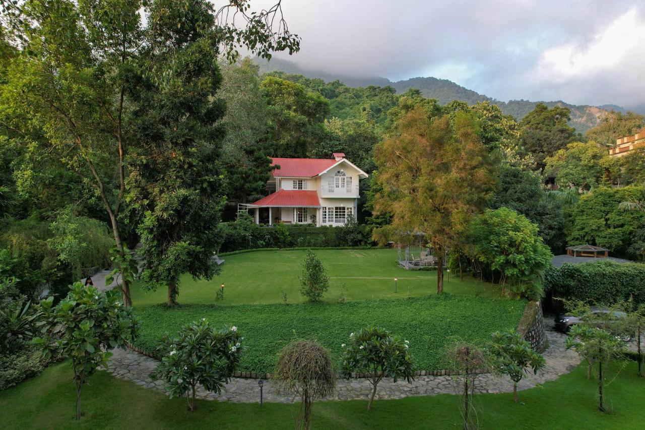 דהראדון Lohonostays Ivy Cottage מראה חיצוני תמונה