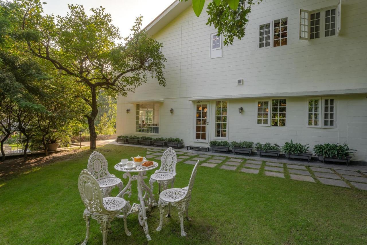דהראדון Lohonostays Ivy Cottage מראה חיצוני תמונה